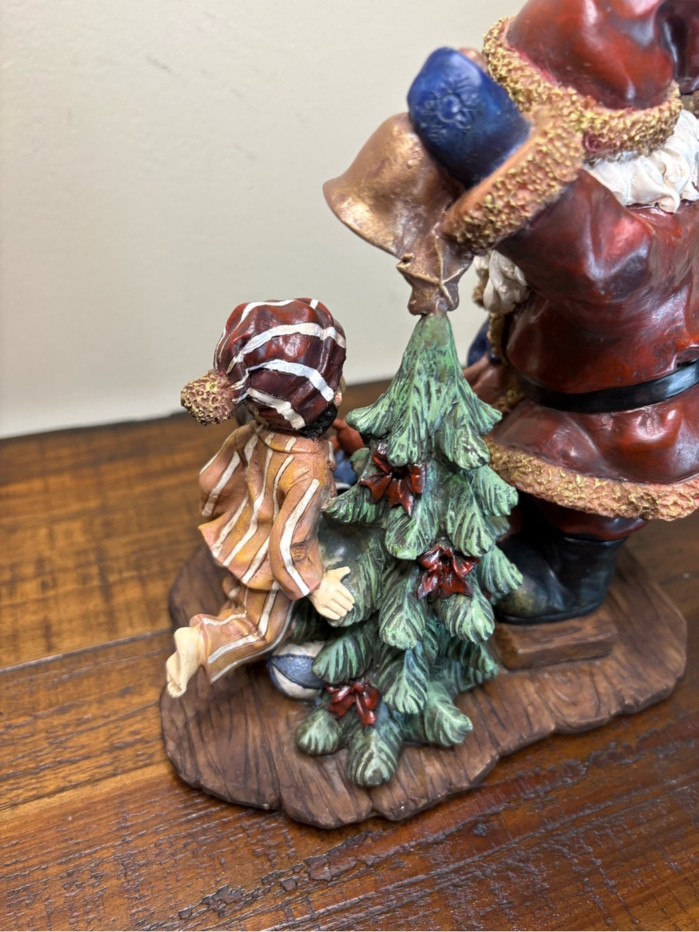 Vintage Christmas Figurine June McKenna “Christmas Eve” 1993 - Picture 6 of 9